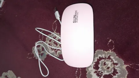 لاک خشک کن مدل SUN mini UVLED