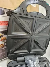 تجریه خرید ساندویچ ساز بلک اند دکر مدل TS4130-B5