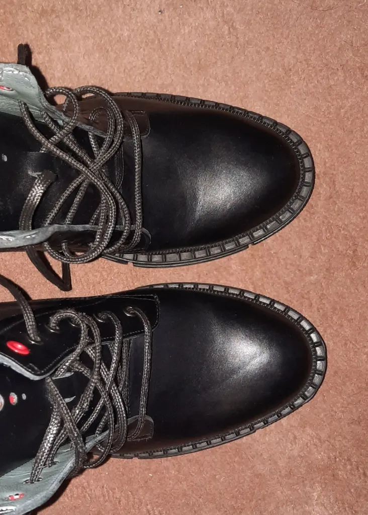 نیم بوت زنانه چرم مشهد مدل j2517