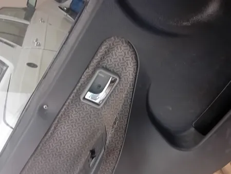 دستگیره در باز کن داخل خودرو چیکال مدل SPORT-M28 مناسب برای پراید GTX بسته 4 عددی