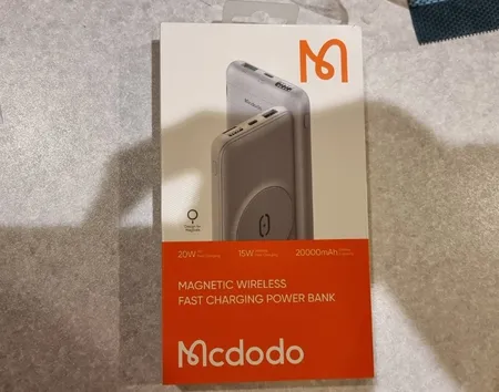 پاوربانک مک دودو مدل MC-864 ظرفیت 20000 میلی آمپر ساعت