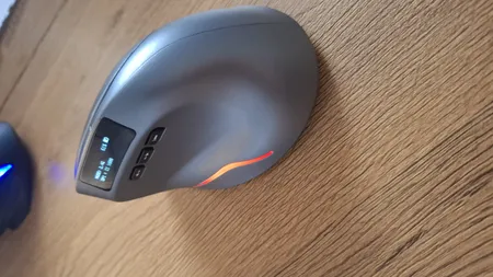 ماوس بی سیم مخصوص بازی زیلوتس مدل F-26C