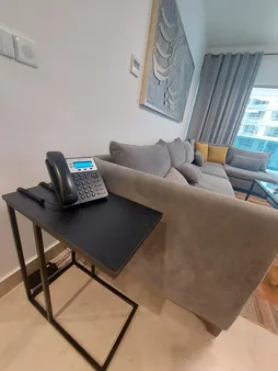 میز عسلی دیزم مدل SI_U100_50_B