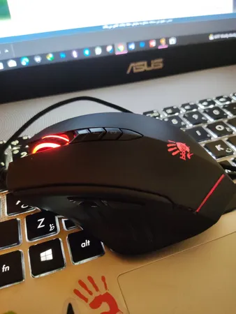 ماوس مخصوص بازی ایفورتک مدل V8M