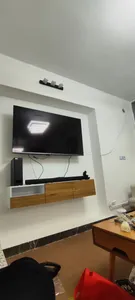 تجریه خرید میز تلویزیون دیواری اِلِنسی مدل تات