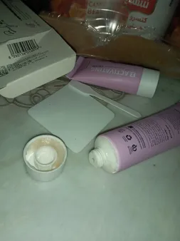 کرم بی رنگ کننده مو صورت و بدن سی گل مدل Bleaching مناسب انواع پوست حجم 60 میلی لیتر به همراه کرم مکمل 30 میلی لیتر