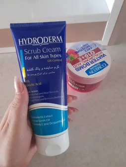 کرم ساینده و پاک کننده هیدرودرم حجم 200 میلی لیتر