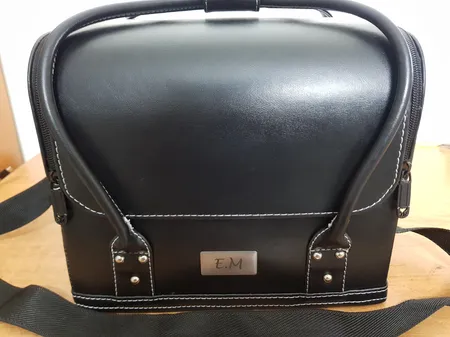 کیف لوازم آرایشی ای ام کد 0102