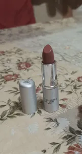 تجریه خرید رژ لب جامد مای مدل سیلکی شاین شماره 302
