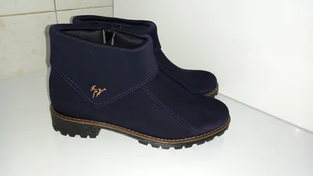 نیم بوت زنانه مدل MOM206