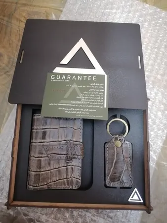 ست هدیه چرم آراهمراه مدل ARASET04