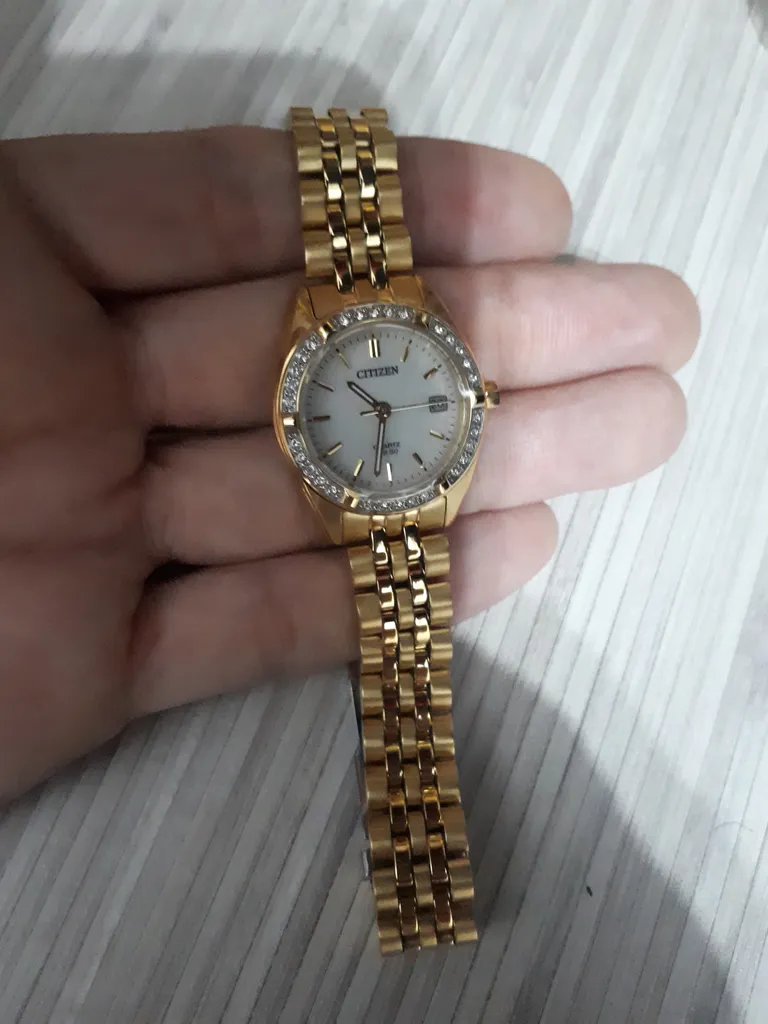 ساعت مچی عقربه ای زنانه سیتی زن مدل EU6062-50P