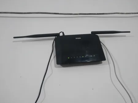 مودم روتر ADSL2 Plus بی‌ سیم N300 دی-لینک مدل DSL-2740U
