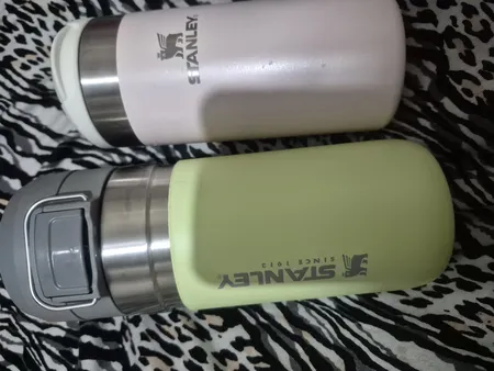 ماگ سفری استنلی مدل GO QUICK FLIP 16OZ گنجایش 0.470 لیتر