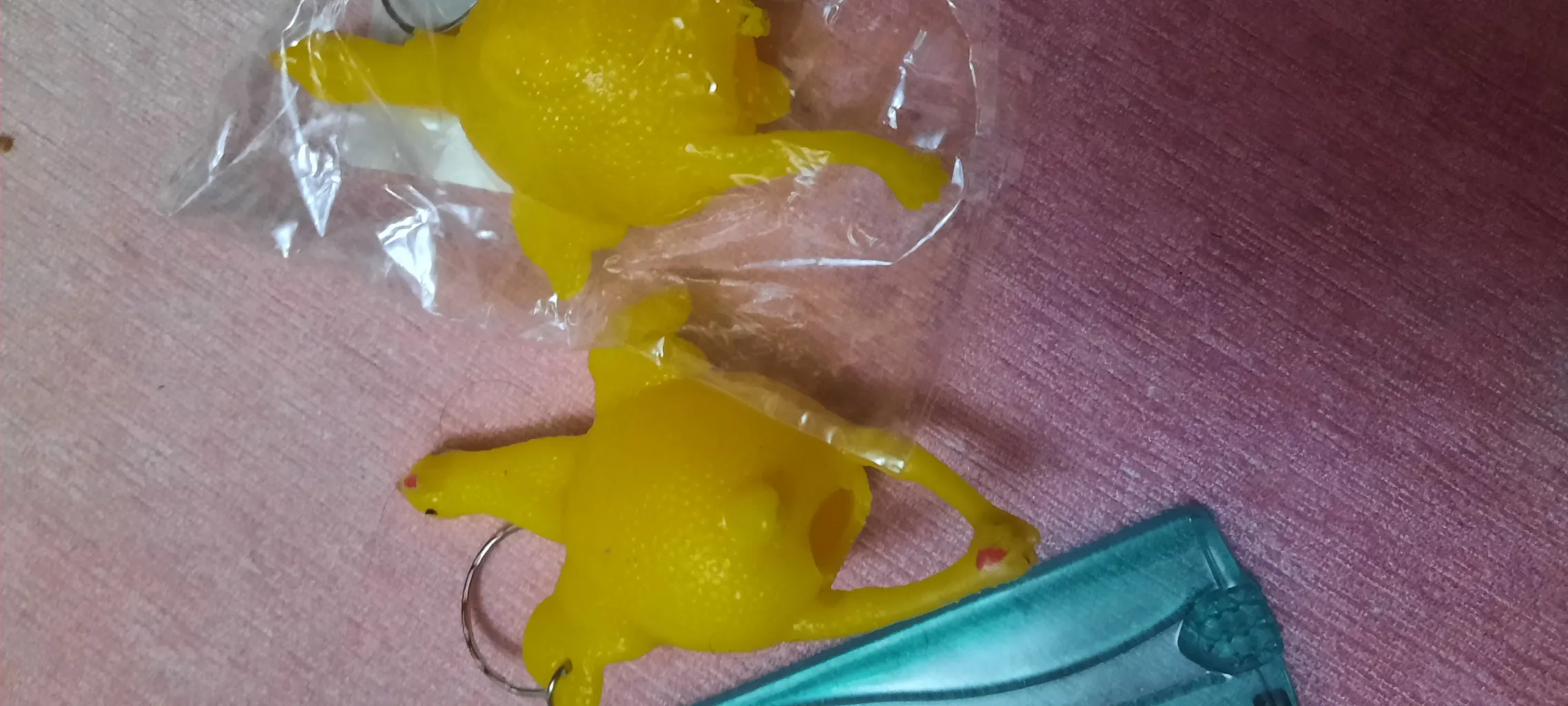 مرغ تخم گذار ضد استرس مدل Chicken Squishy