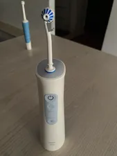 تجریه خرید دستگاه واتر جت شست و شوی دهان و دندان اورال-بی مدل Aquacare