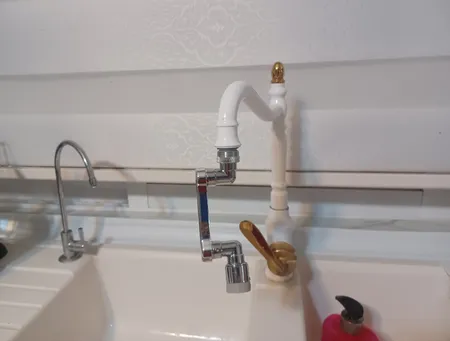 سر شیر روشویی مدل متحرک چرخان