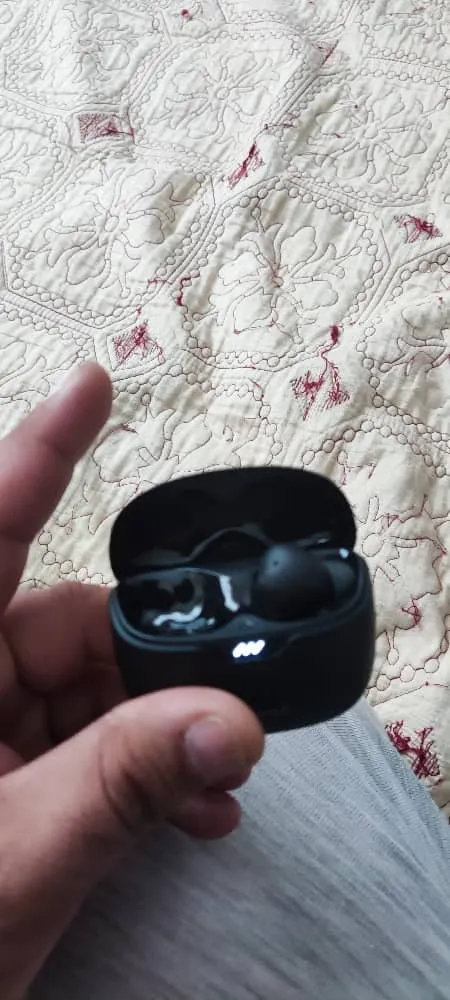 هندزفری بلوتوثی جی بی ال مدل Tune Beam NC