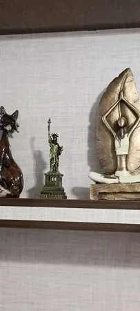 ماکت تزئینی طرح برج آزادی آمریکا کد 09130080