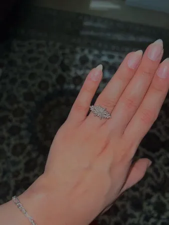 انگشتر نقره زنانه مدل شایلی کد 01