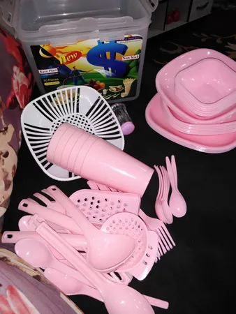 ست پیک نیک 70 پارچه مدل DS99