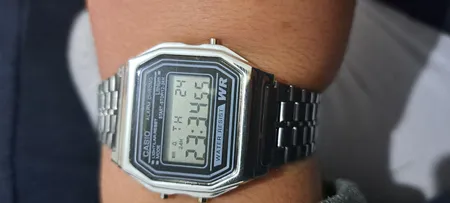 ساعت مچی دیجیتال مدل AWS