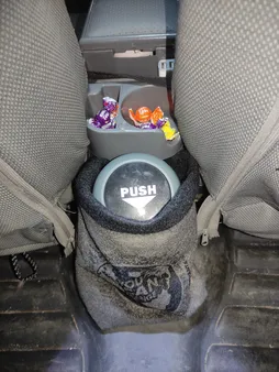 سطل زباله ماشین این چنتا مدل Earth