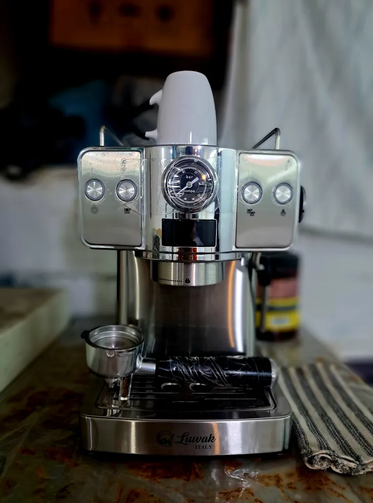 اسپرسو ساز 1.5 لیتری لواک مدل CM350