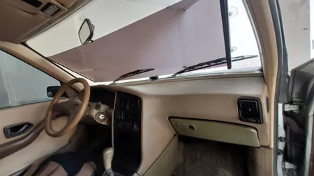 طلق آفتابگیر شیشه جلو خودرو کد 206405207