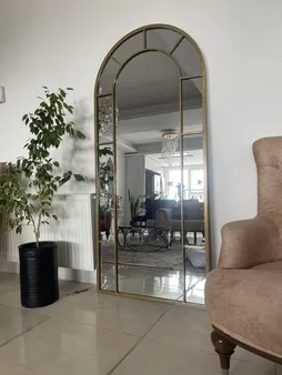 آینه مدل فلزی طرح تاج 180