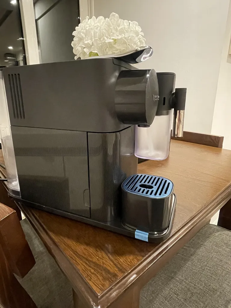 اسپرسوساز نسپرسو مدل Lattissima one