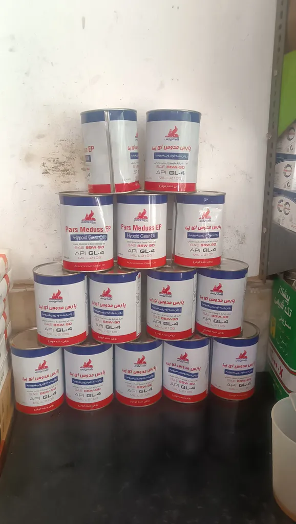 روغن دنده نفت پارس مدل پارس مدوس کد EP85W90 حجم 0.946 لیتر
