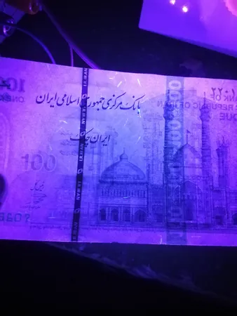 چراغ ال ای دی 3 وات مدل UV 395