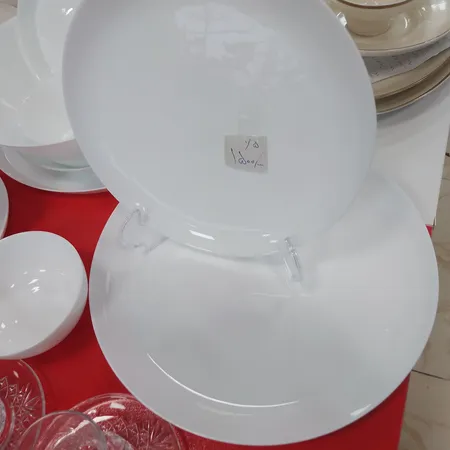 سرویس غذاخوری 26 پارچه گلدن اوپال مدل Diwali Structure