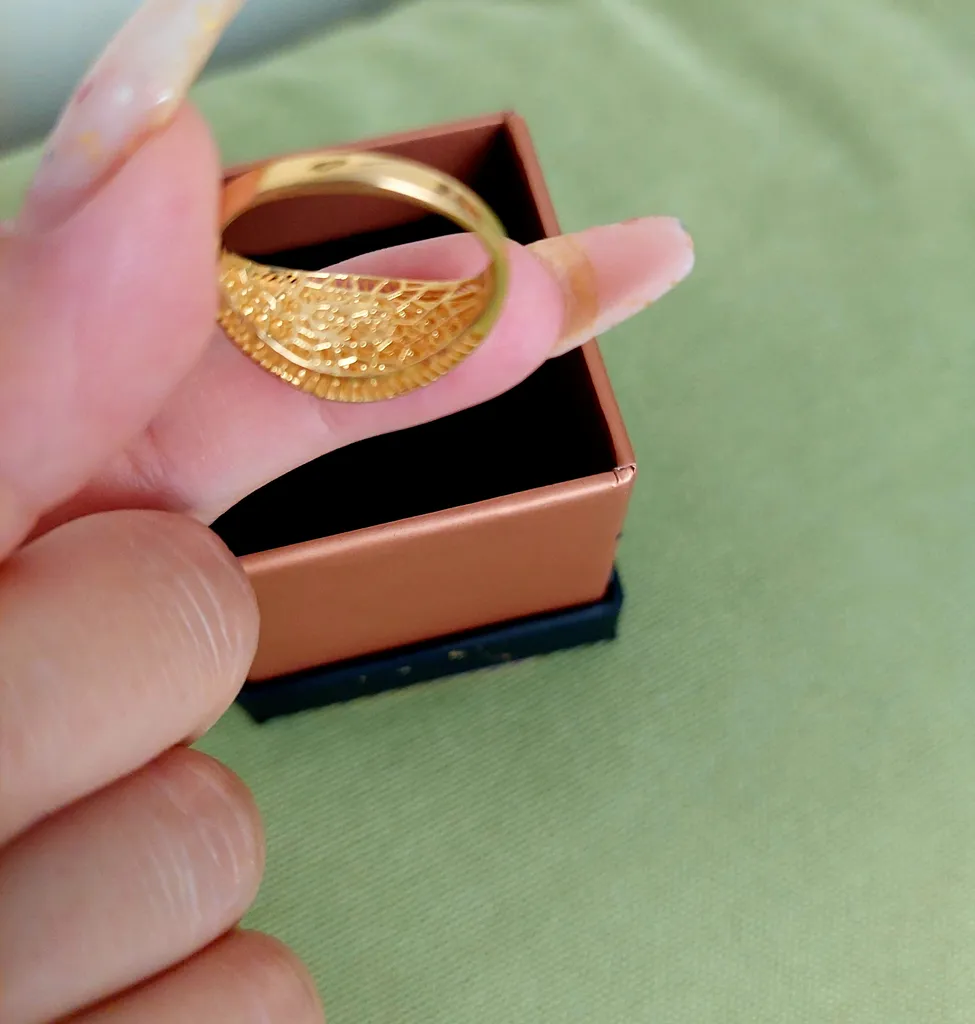 انگشتر طلا 18 عیار زنانه طلای مستجابی مدل آوا کد 670566