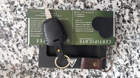 کاور ریموت خودرو چرم آراهمراه کد ARAJ601 مناسب برای پژو 206