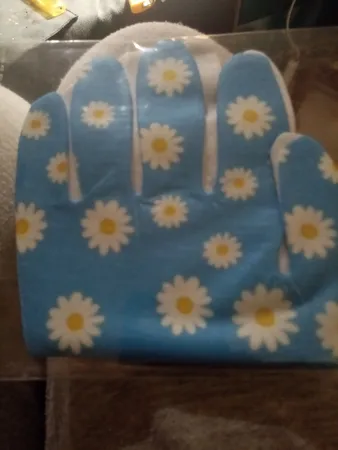 دستکش زنانه مدل بابونه کیوت و بامزه کد GL026