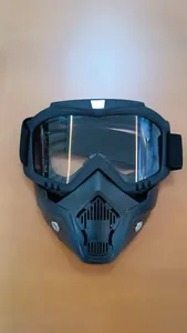 تجریه خرید عینک موتور سواری مدل 1070