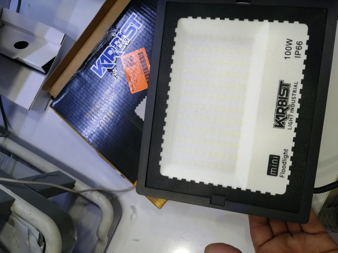 پروژکتور ال ای دی 100 وات ای لایت کد IP66