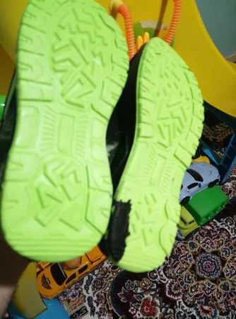 کفش راحتی بچگانه کروماکی مدل km565