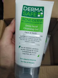 تجریه خرید ژل شوینده صورت درماسیف سری Acne Derm مدل Deep Facial حجم ۱۵۰ میلی‌لیتر