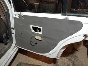 تجریه خرید عایق درب خودرو مدل cs_16  مناسب برای پژو پارس