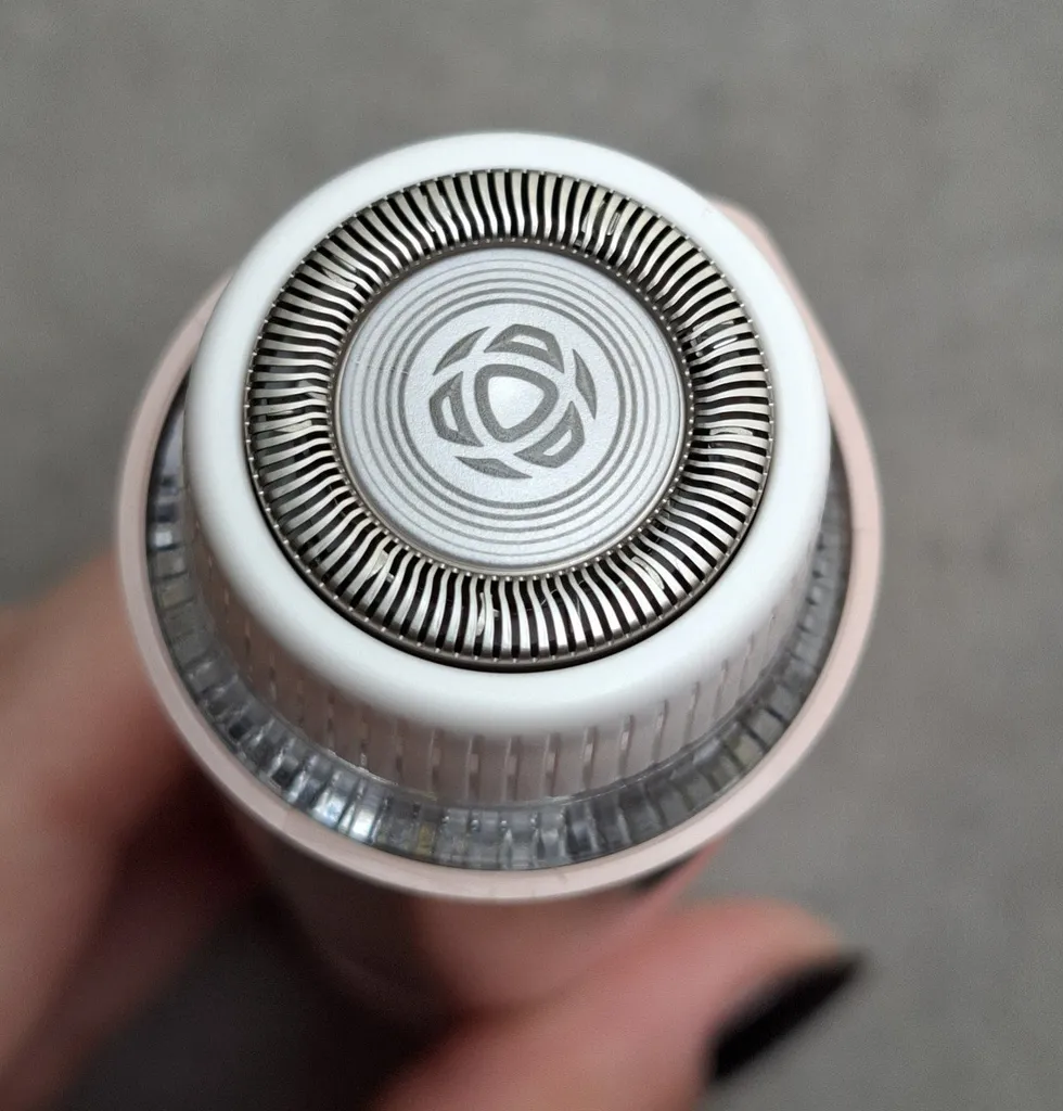 ماشین اصلاح موی صورت بانوان فیلیپس مدل BRR454