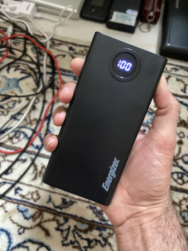 پاوربانک انرجایزر مدل UE10019PQ ظرفیت 10000 میلی آمپرساعت