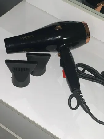 سشوار حرفه ای بیبی باس نانو مدل 9000
