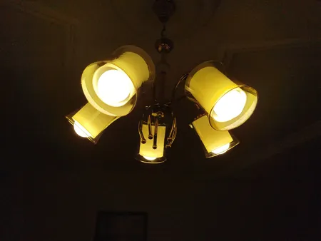 لوستر 5 شعله چشمه نور کد A833/5