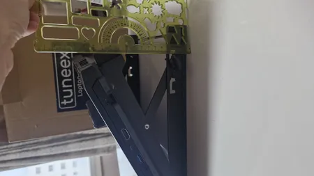 پایه نگهدارنده لپ تاپ مدل  tuneex