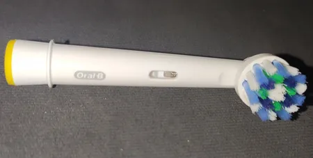 سری یدک مسواک برقی اورال-بی مدل Cross Action