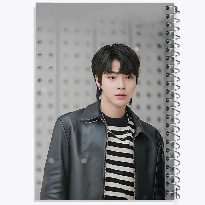 دفتر مشق 50 برگ خندالو طرح هوانگ این یوپ کد F11144