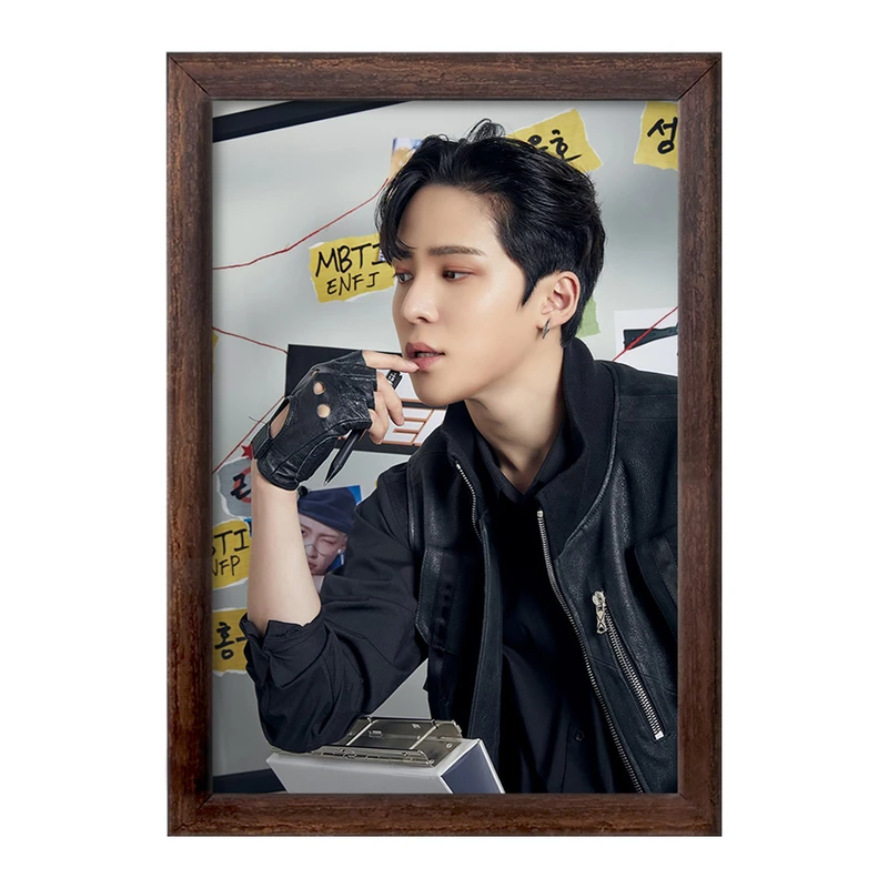 تابلو خندالو طرح یونهو گروه ایتیز ATEEZ  کد 21217